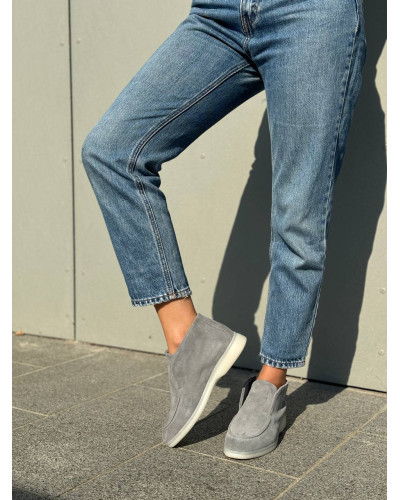 Женские высокие замшевые лоферы в светло-сером цвете (арт. 156-4)